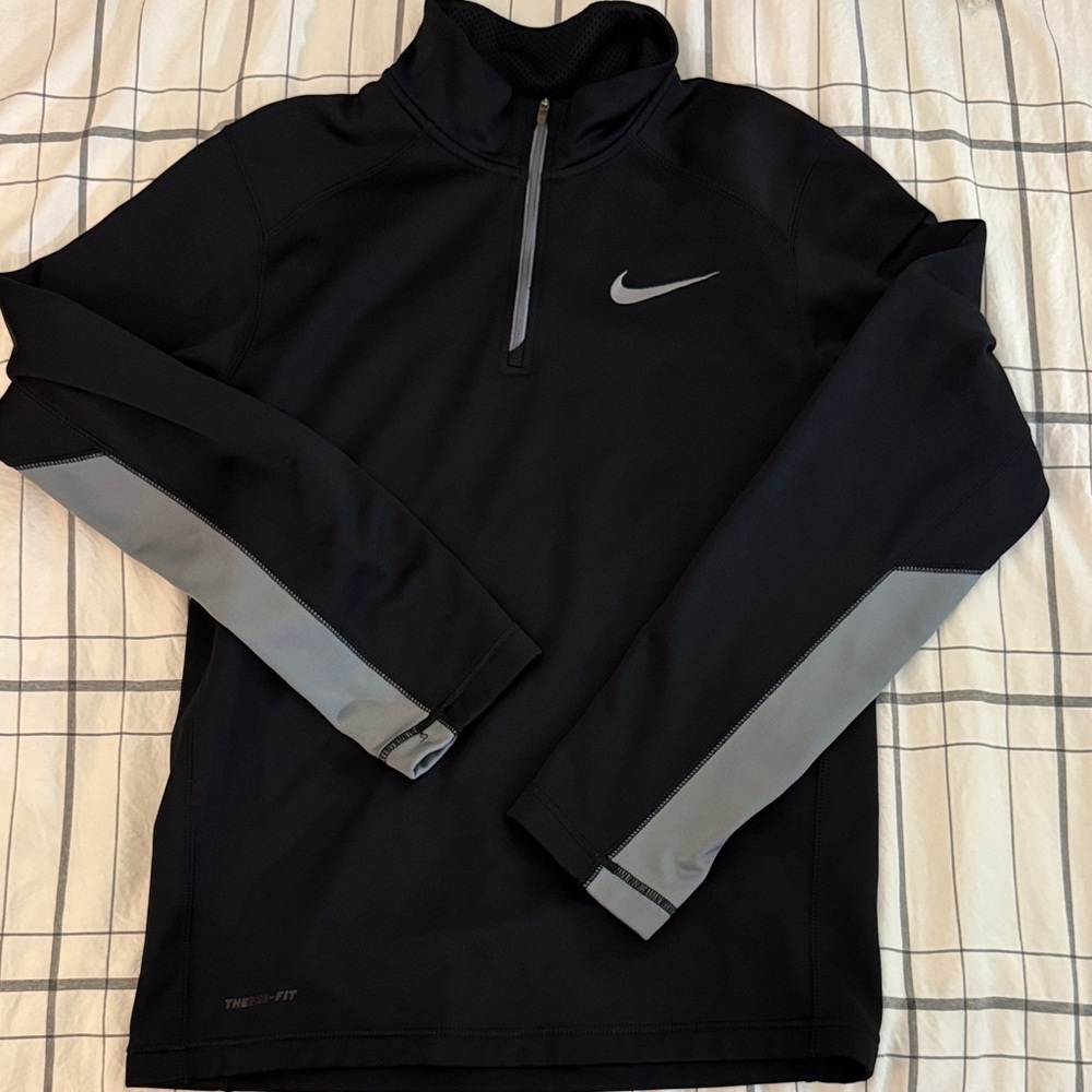 Nike Men's Black and Silver Performance Jacket